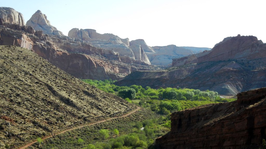 landscape view of the fremont river going through capitol reef national park